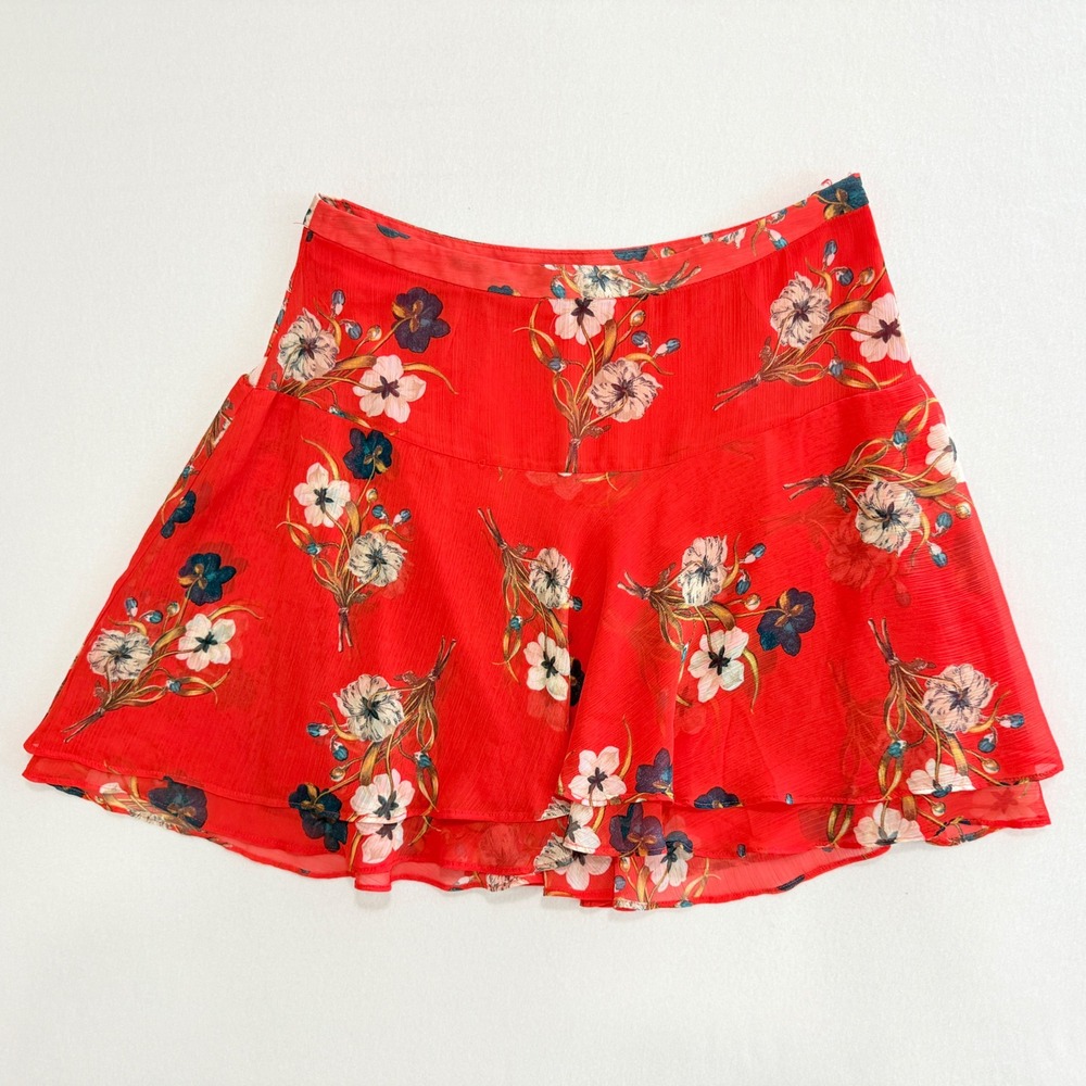 Old Navy Mini Skirt 8 Red Floral Garden Cottagecore Boho Flowy Flutter Garden